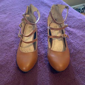 Chase & Chloe Tan Wedge